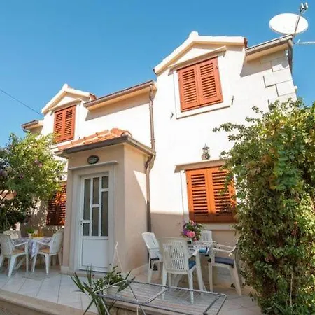 Longo - One Bedroom With Terrace, A2 - St *
